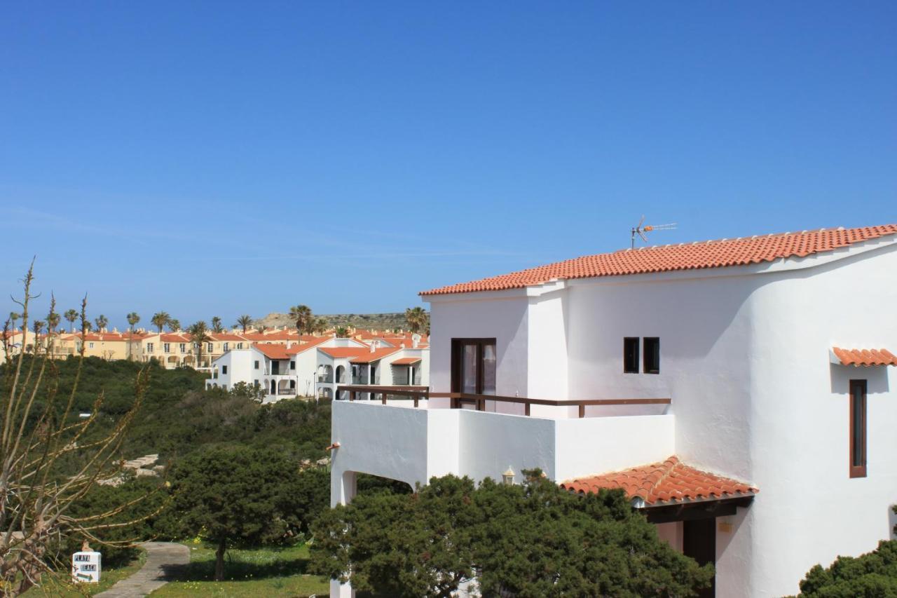 Yucas Homes Cala'N Blanes  Exteriör bild