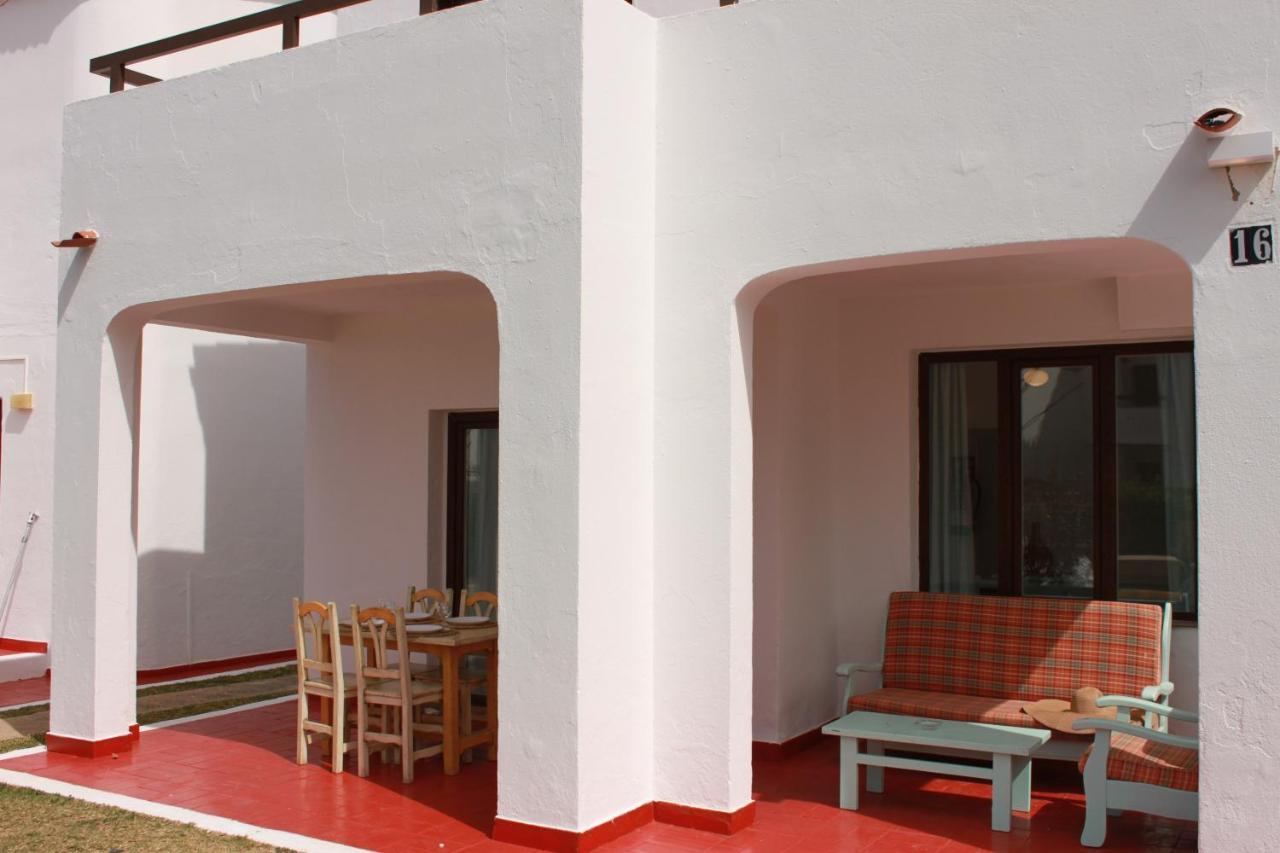 Yucas Homes Cala'N Blanes  Exteriör bild